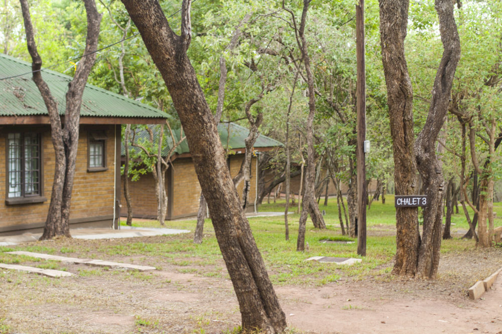 Woodlands Lilongwe Hotel Buitenkant foto
